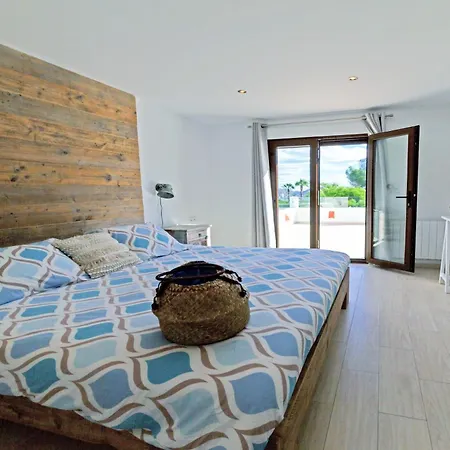 Heavenly, Luxury Villa, Moraira Вилла Теулада