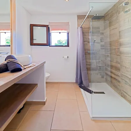 Heavenly, Luxury Villa, Moraira Вилла Теулада