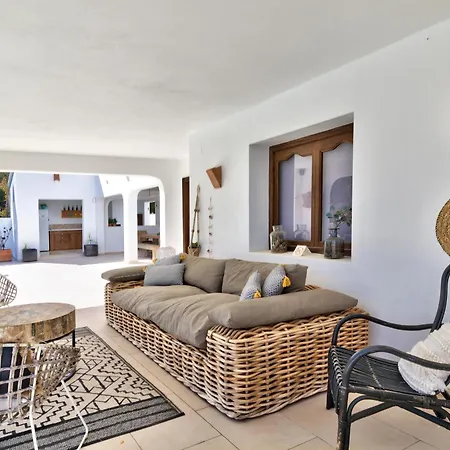 Heavenly, Luxury Villa, Moraira Вилла Теулада