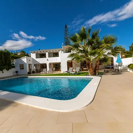 Heavenly, Luxury Villa, Moraira Вилла Теулада